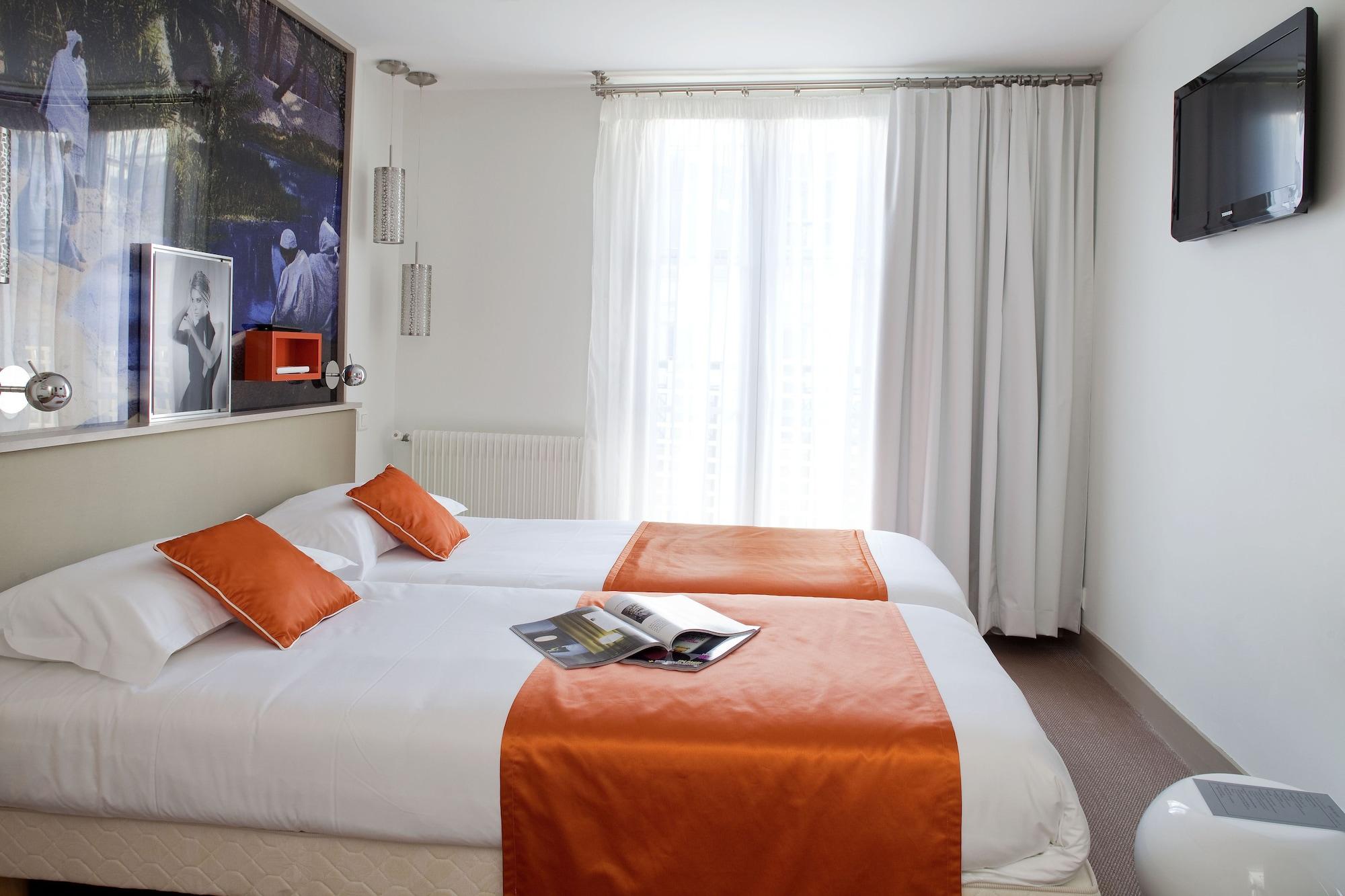 Hotel Mayet Paris Exterior photo