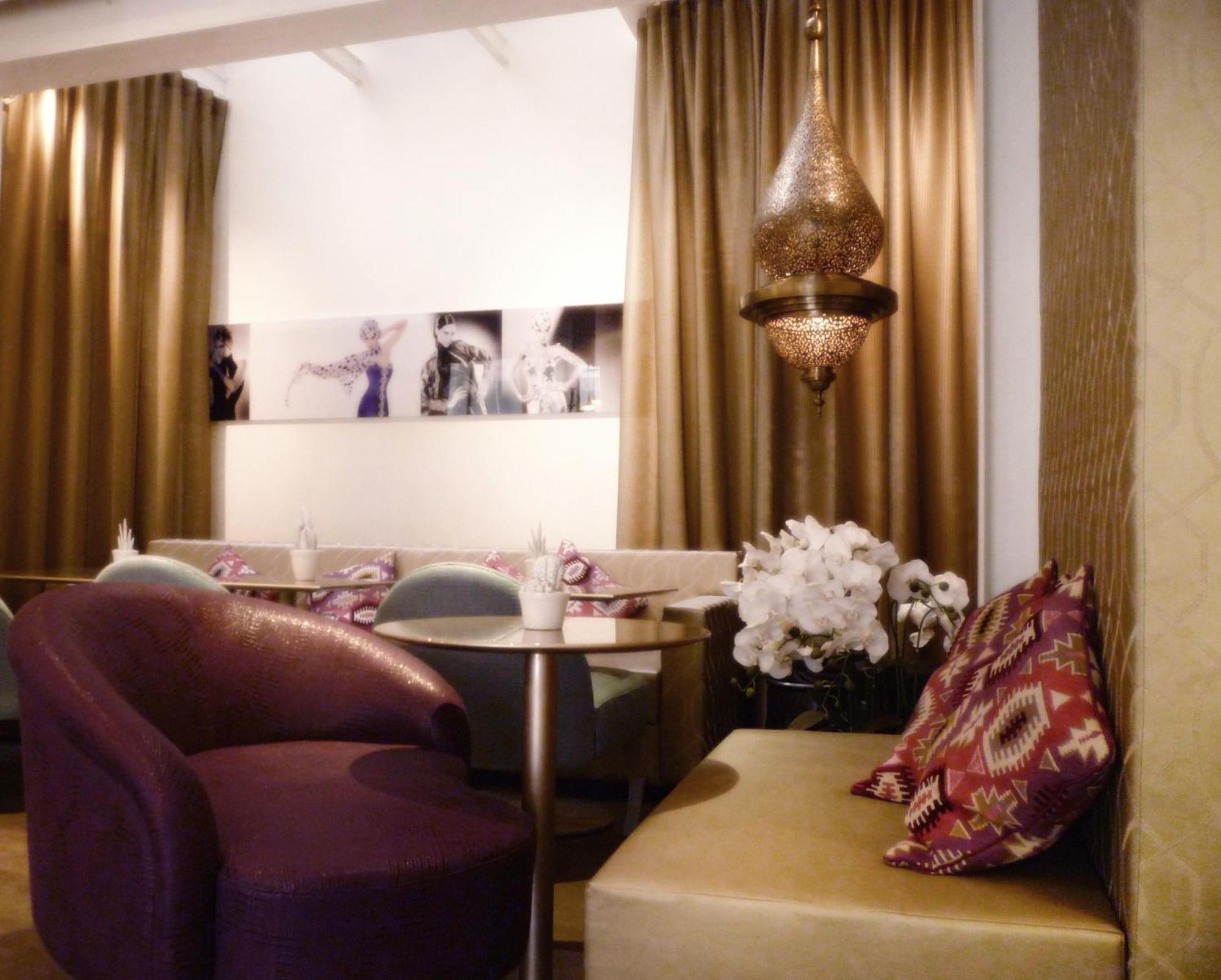 Hotel Mayet Paris Exterior photo