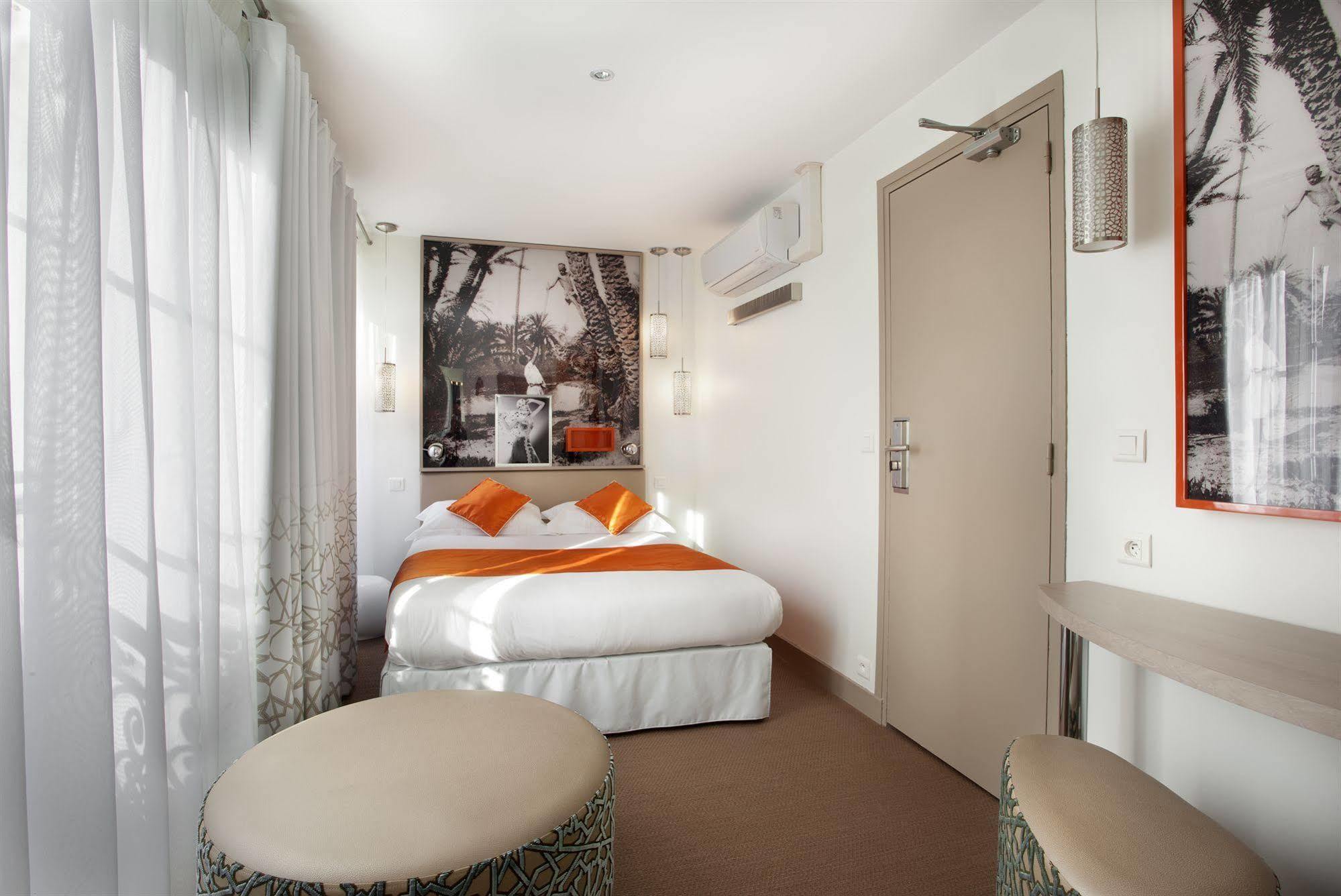 Hotel Mayet Paris Exterior photo